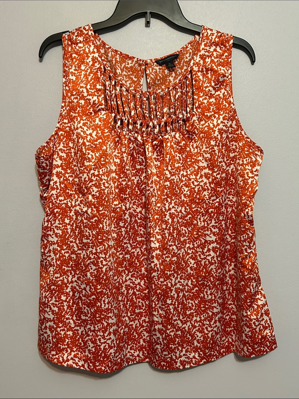 Banana Republic Orange & White sleeveless blouse